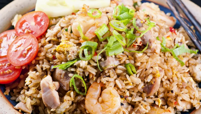 Khao phat kai
