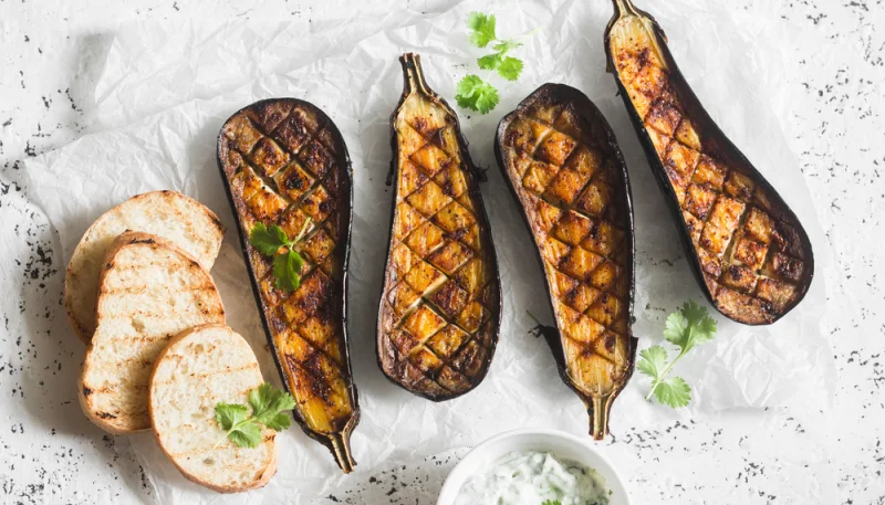 Aubergine rôtie au four