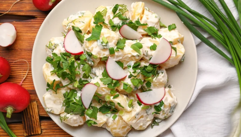 Salade de pommes de terre et radis