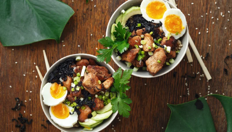 Poke bowl poulet