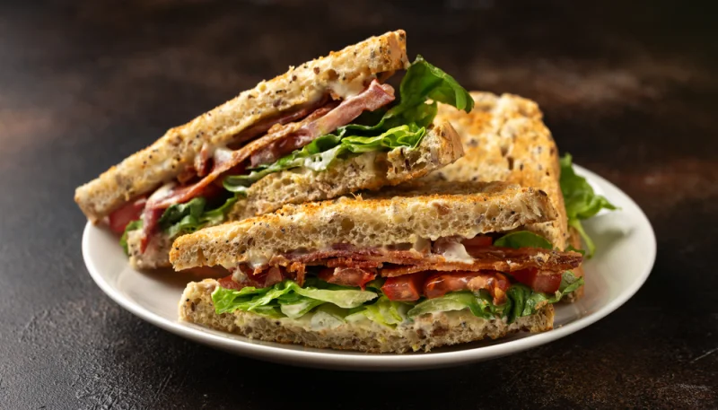 Club sandwich bacon