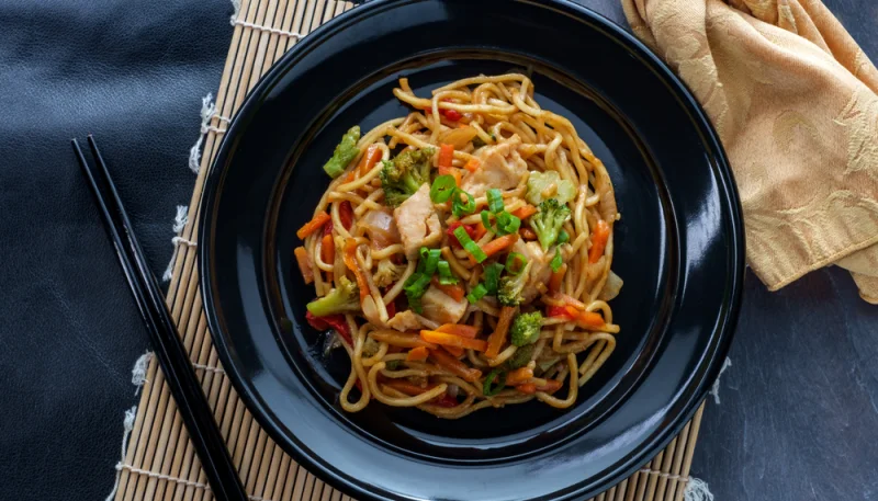 Nouilles chinoises au poulet