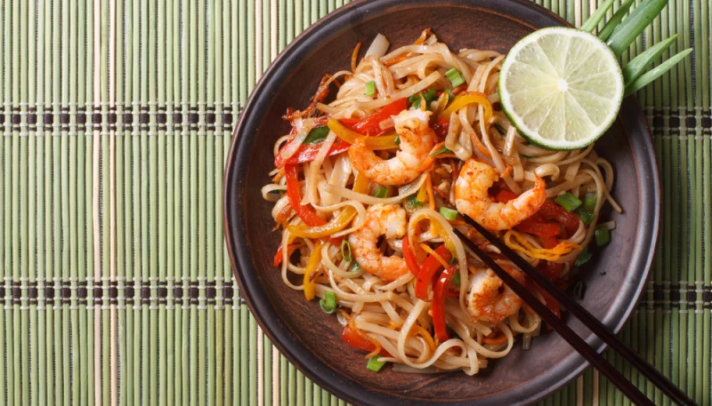 Nouilles sautées aux crevettes
