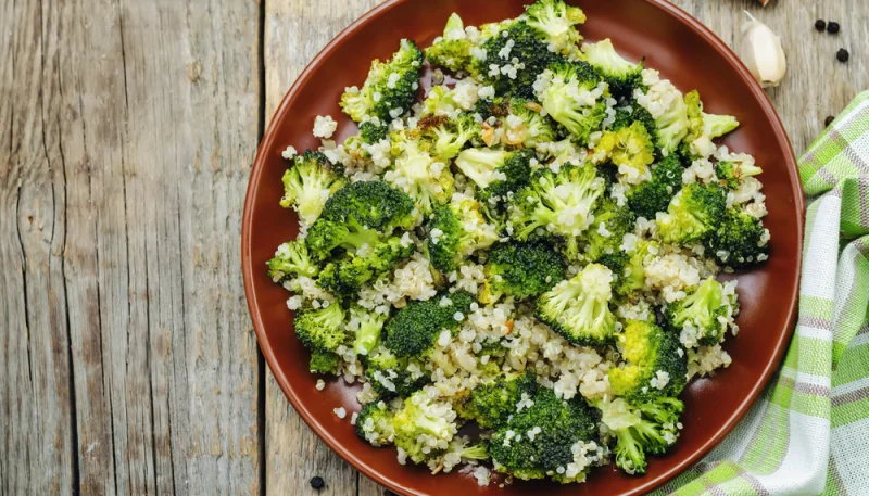 Salade de quinoa et brocoli