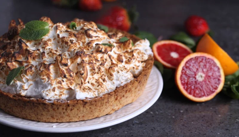 Tarte à l'orange sanguine meringuée