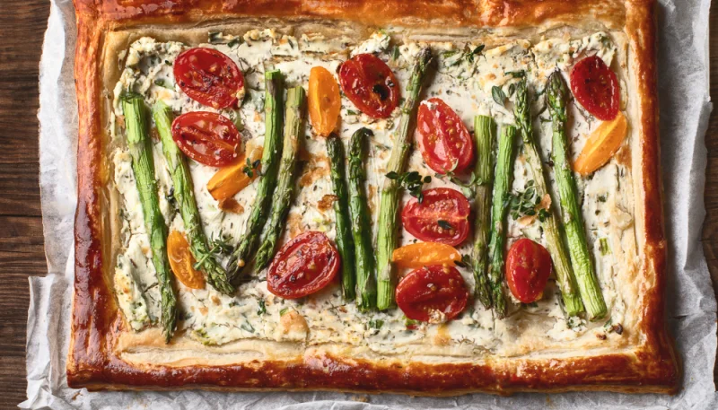 Tarte fine asperges tomates cerise