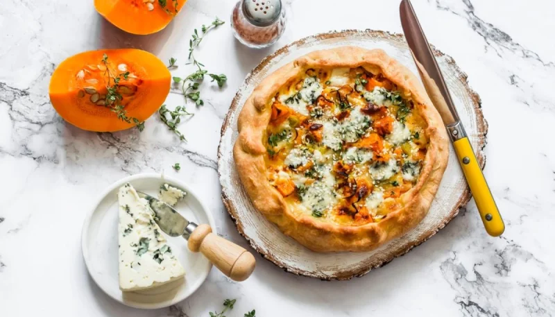Tarte rustique au potimarron et au Roquefort