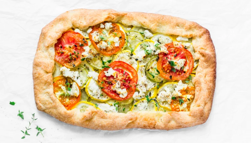 Tarte rustique tomate courgette feta
