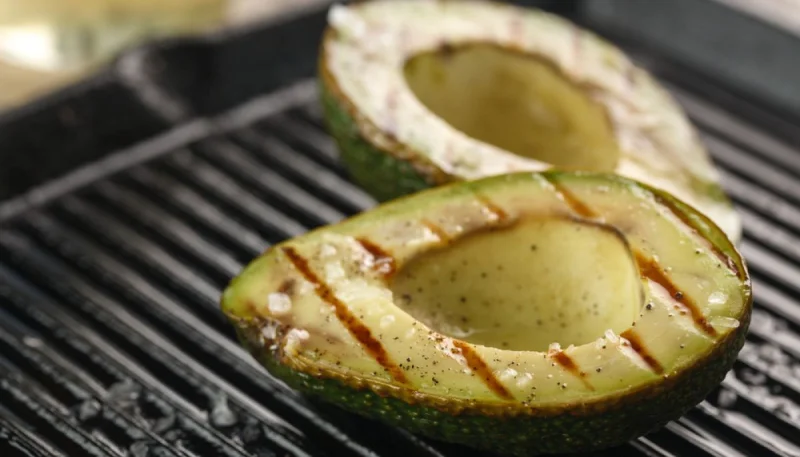 Avocats grillés