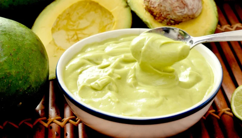 Crème d'avocat sucrée
