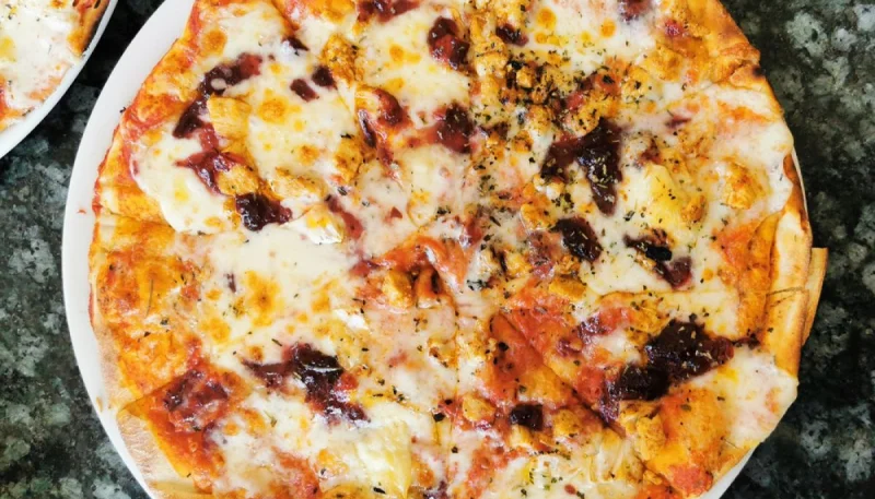 Pizza au brie et cranberries