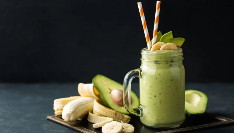Smoothie avocat et banane
