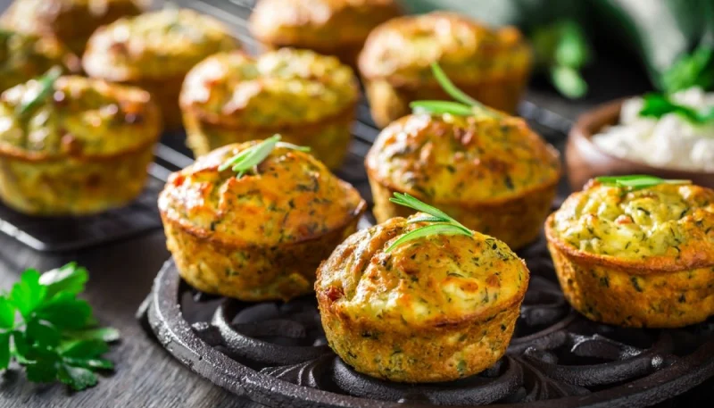 Muffins salés aux courgettes et cheddar
