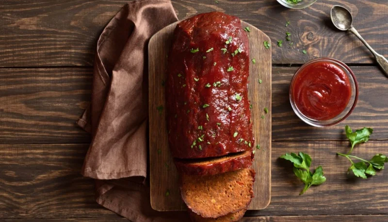 Pain de viande avec glaçage à la tomate