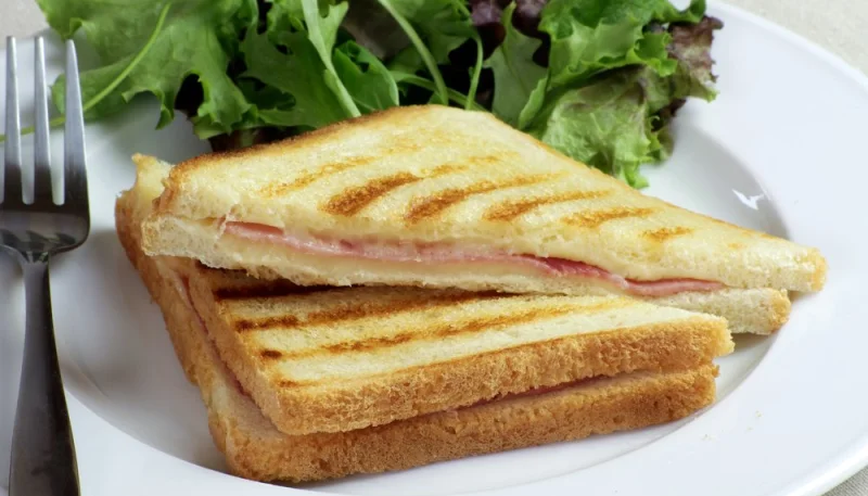 Croque-monsieur au saumon fumé