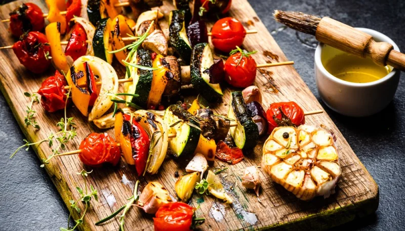 Brochettes de légumes au barbecue