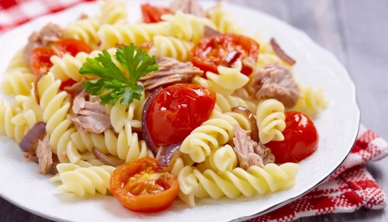Salade de pâtes au thon facile