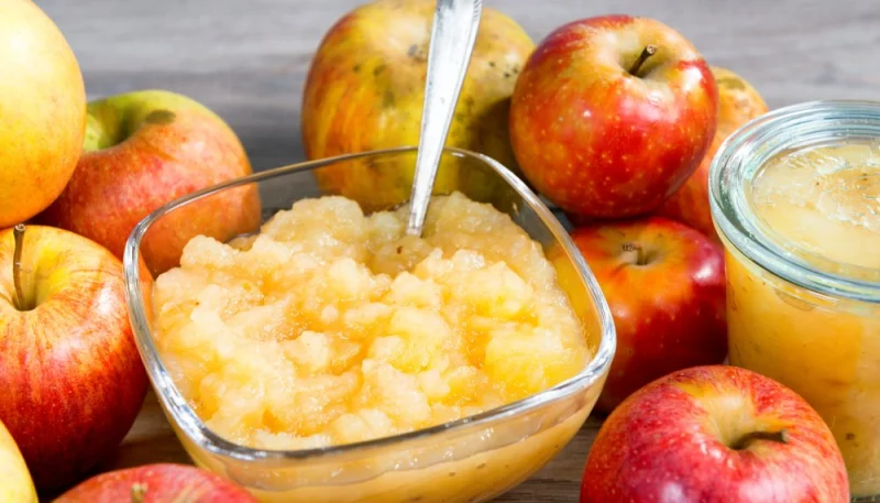Compote de pommes rapide