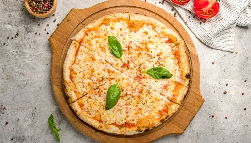 Pizza margherita maison