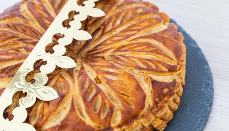 Galette des rois pistache et chocolat blanc