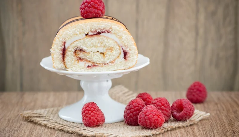 Mini-roulé à la framboise