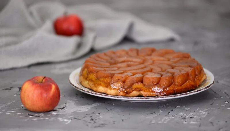 Tarte Tatin aux pommes caramélisées