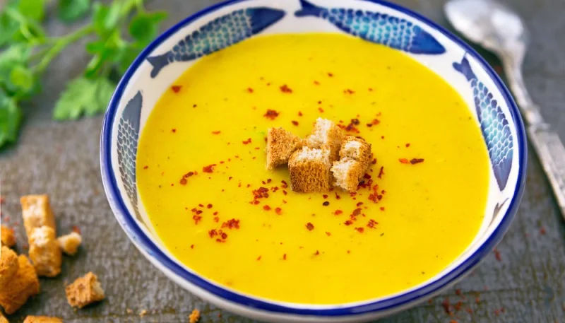 Velouté de chou-fleur et curcuma