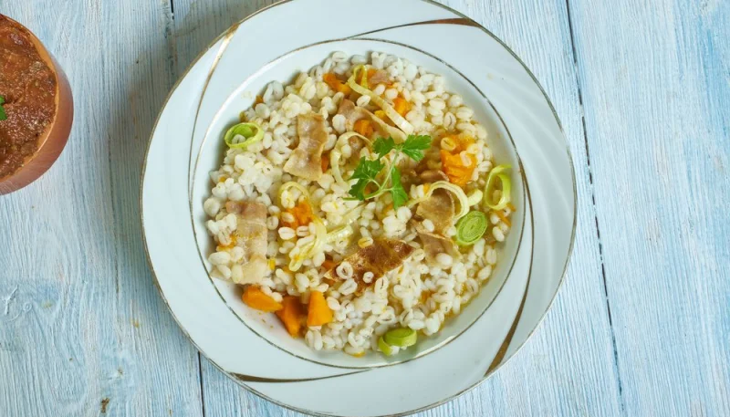 Risotto d’orge perlé aux poireaux