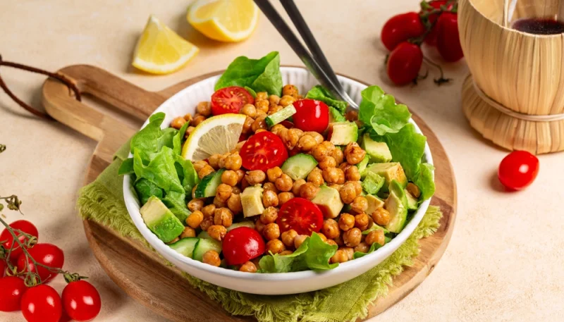 Buddha bowl au avocat et pois chiches