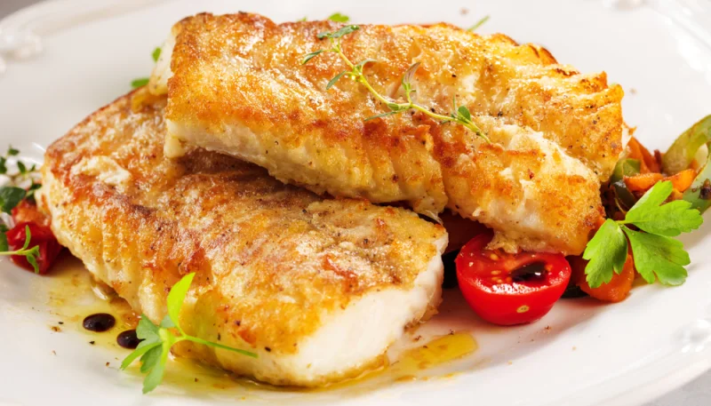 Filets de colin grillés et dorés à la poêle