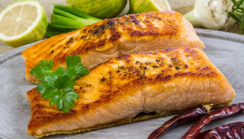 Pavé de saumon rôti au citron et épices