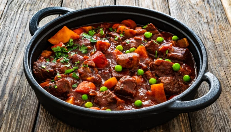 Poêlée de légumes printaniers et tofu mariné