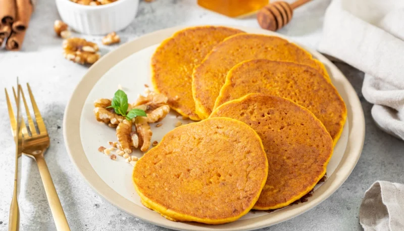 Pancakes salĂ©s au potiron â IdĂ©e brunch IG bas facile