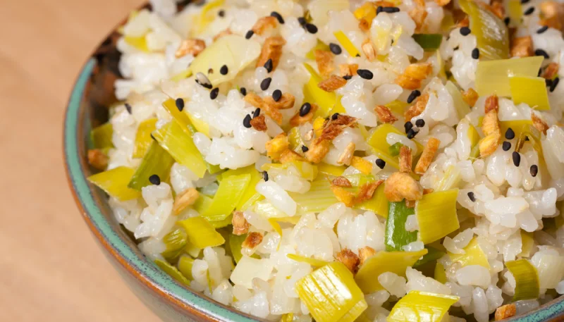 Poêlée de riz aux poireaux — rapide, gourmande & réconfortante