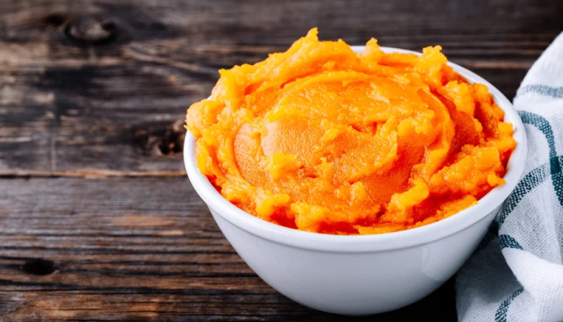 Purée de patates douces et carottes