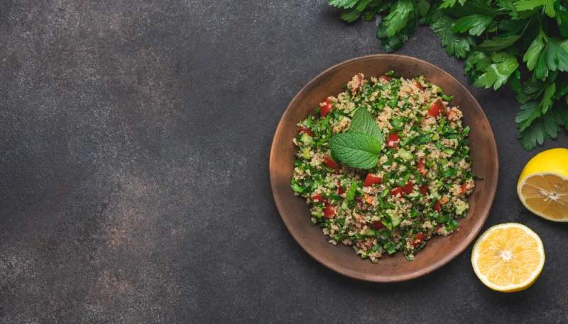 Taboulé de quinoa aux herbes fraîches et citron