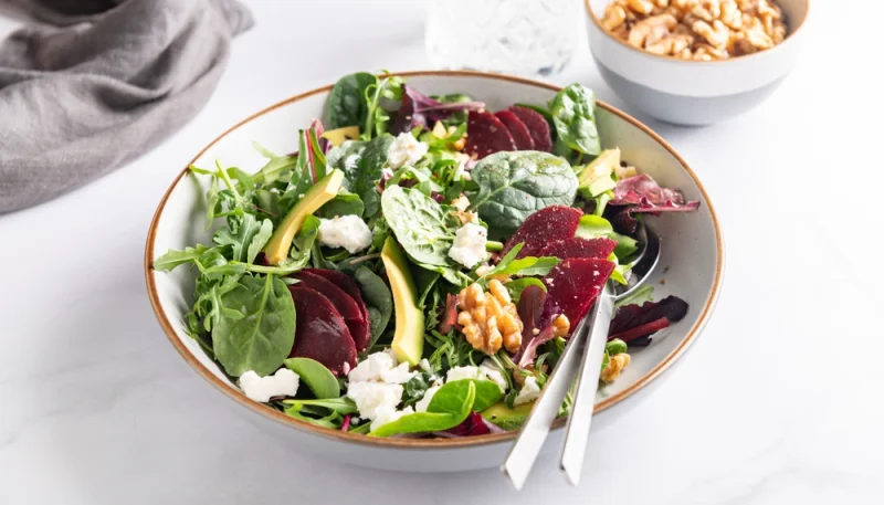 Salade de betteraves et chèvre frais