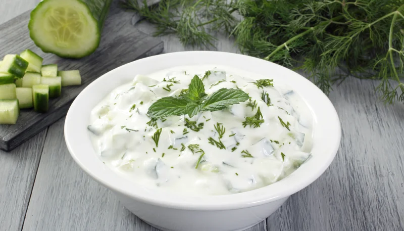 Tzatziki maison au yaourt grec et concombre croquant