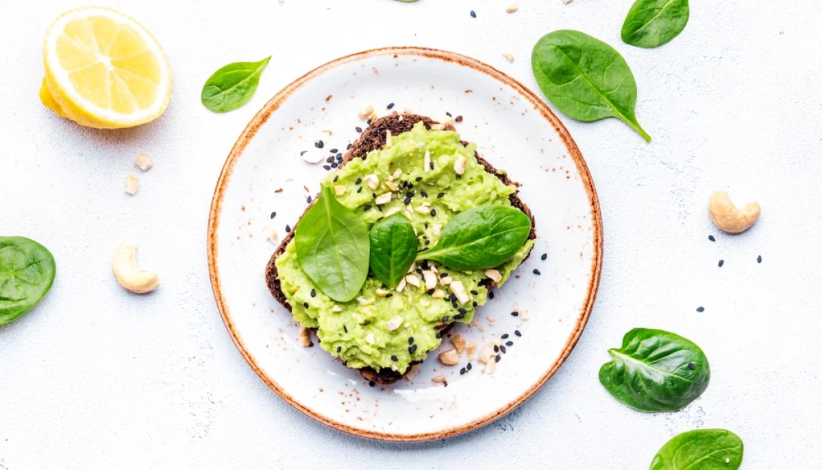🥗 Canicule : 12 idées de repas frais sans cuisson pour survivre à la chaleur