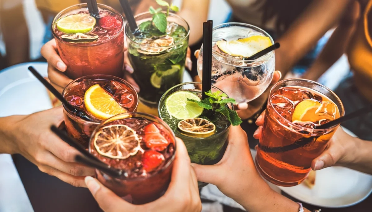 🧊 Ces 5 cocktails frais et faciles vont faire de vous la star de l’été !