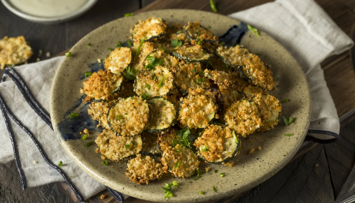 Chips de courgettes au parmesan
