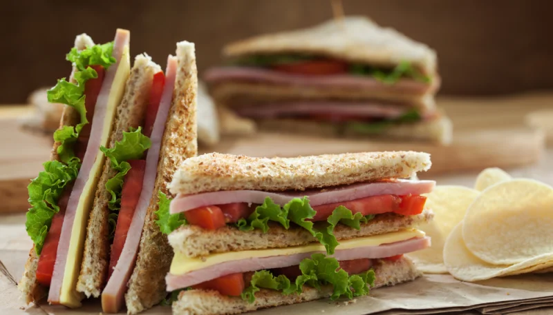 Club sandwich jambon fromage