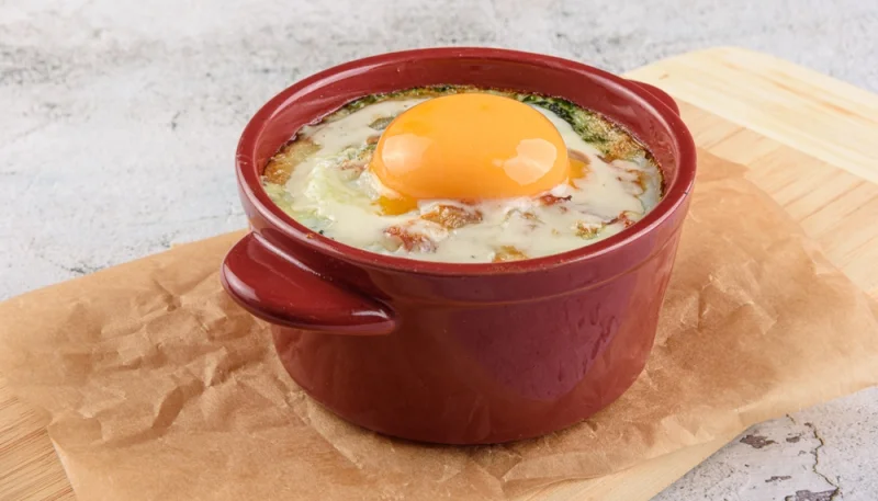 Œufs cocotte aux champignons