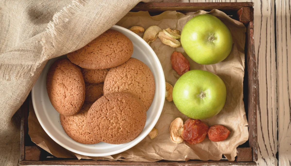 Cookies aux flocons d’avoine et pommes séchées