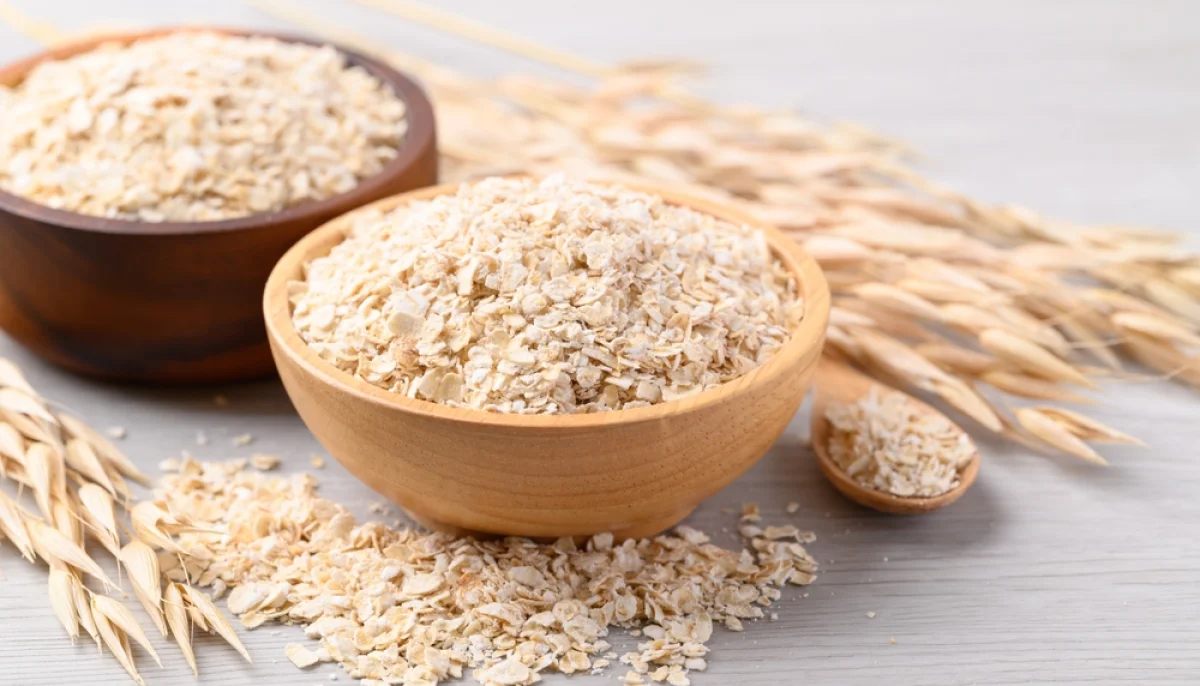 🥣 Flocons d’avoine : bienfaits, idées recettes et astuces pour les intégrer à votre alimentation