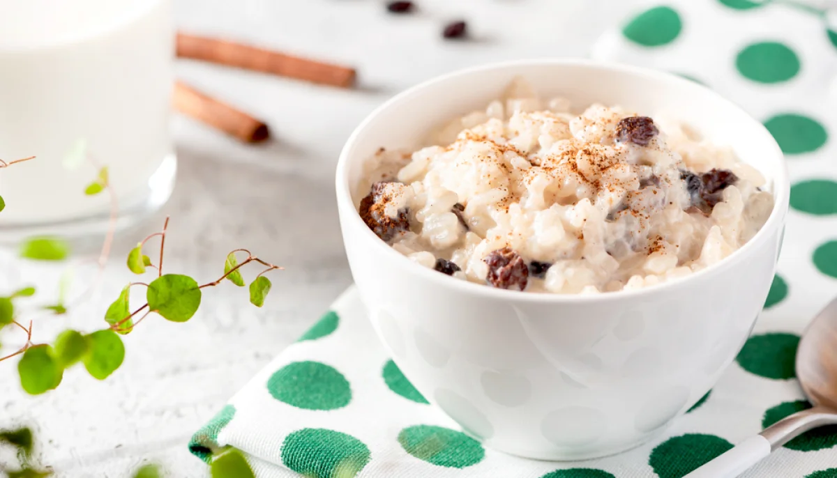 đ Riz au lait aux raisins secs
