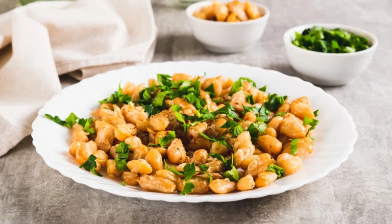 🥗 Salade tiède de haricots blancs et herbes fraîches