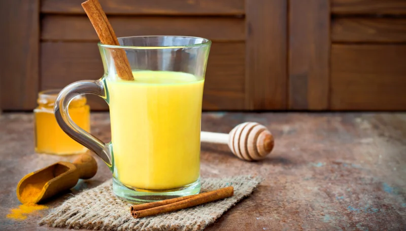 🥛 Lait chaud au miel et cannelle