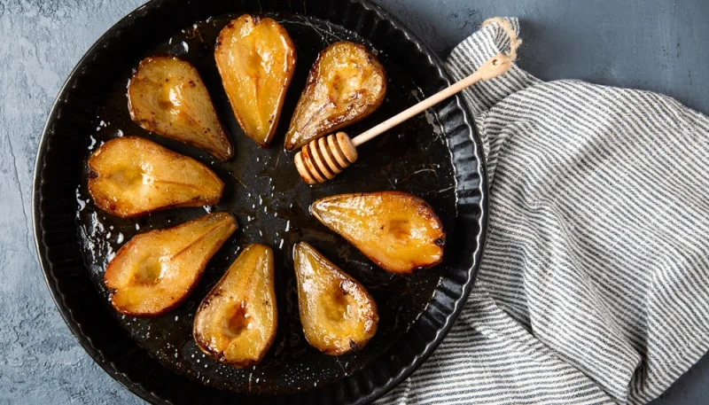 🍐 Poire rôtie au four avec miel et cannelle