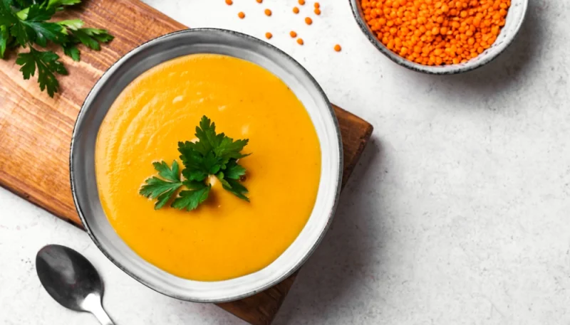 🥣 Soupe de lentilles corail et potiron express
